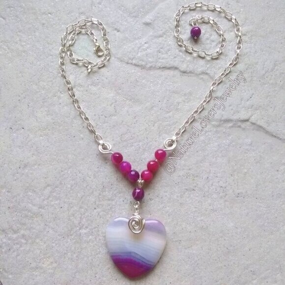 Sweetheart Alert! Rose Pink & White Agate Heart Necklace - Lovely Gift 4 Her! - Picture 3 of 8